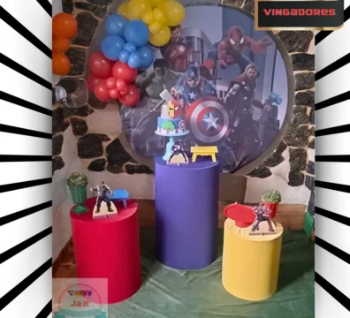 Vingadores $150 nao acompanha os baloes)
